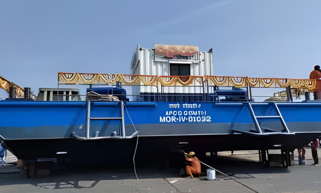 barge builders in UAE